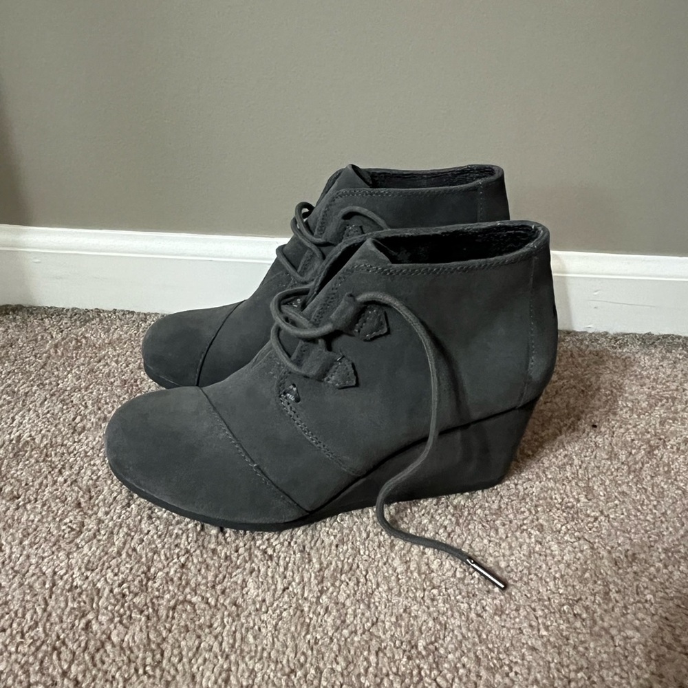 Tom’s grey ankle booties
